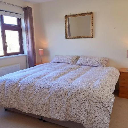 Budget Accommodation - Knocknacarra, غالواي المظهر الخارجي الصورة